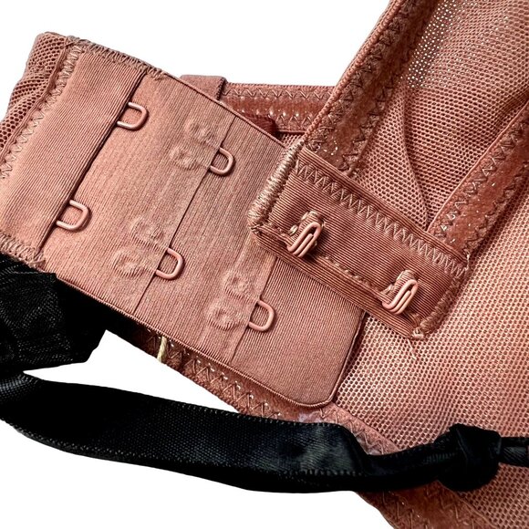 SKIMS Ultra Fine Mesh Strapless Bra Underwire Convertible 32D Rose Clay - Picture 7 of 11